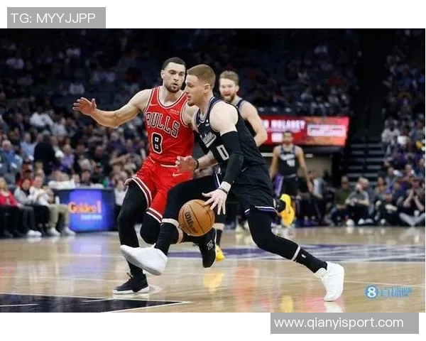 芬奇点评球队表现前三节进攻困难末节顶住压力海兰德与迪文表现出色