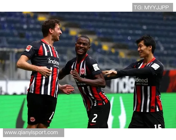 法兰克福主帅强调团队防守凯恩需坚定赢球信念全力以赴