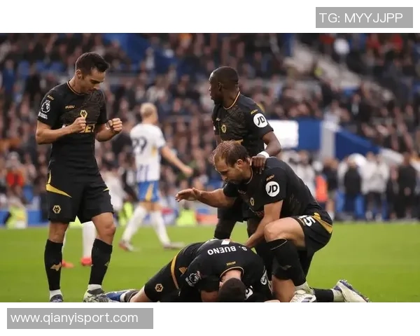 巴黎圣日耳曼14轮未能领跑积分榜历史重演或再遭夺冠梦碎