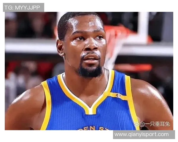 杜兰特强调球队五高阵容助力发挥身高体型优势提升竞争力