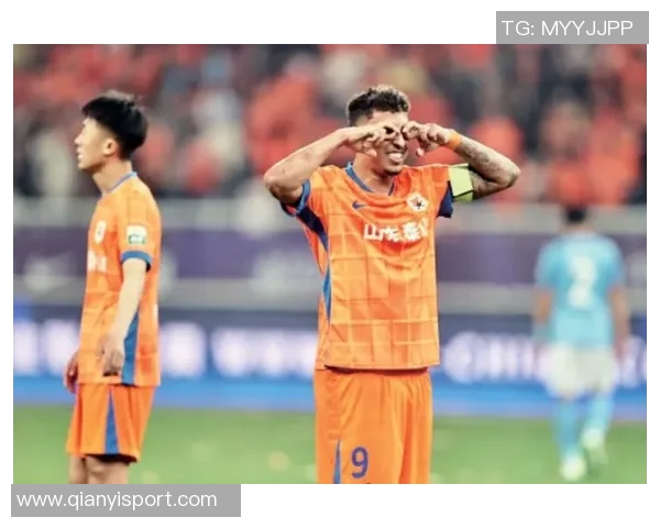 克雷桑精彩表现助力泰山队大胜对手5-1再添一城 克雷桑精彩表现助力泰山队大胜对手5-1再添一城