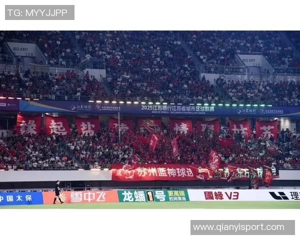 亚冠精英联赛本轮观众热情高涨蓉城主场吸引近28万球迷海港申花也超万人到场