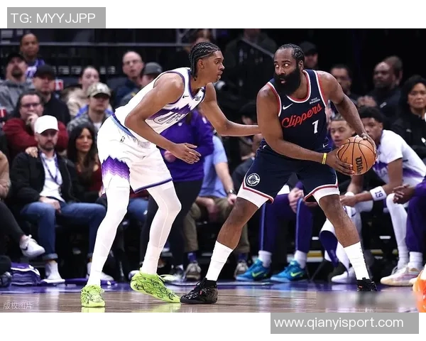 小卡近期状态火热圆梦战神模式场均32分助球队争冠